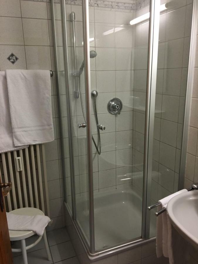 Unertl Braeustueberl Haag in Oberbayern Экстерьер фото